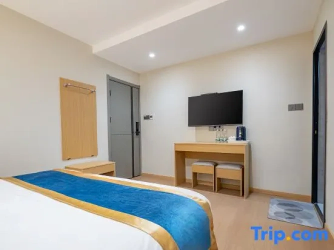 Standard Twin Family room