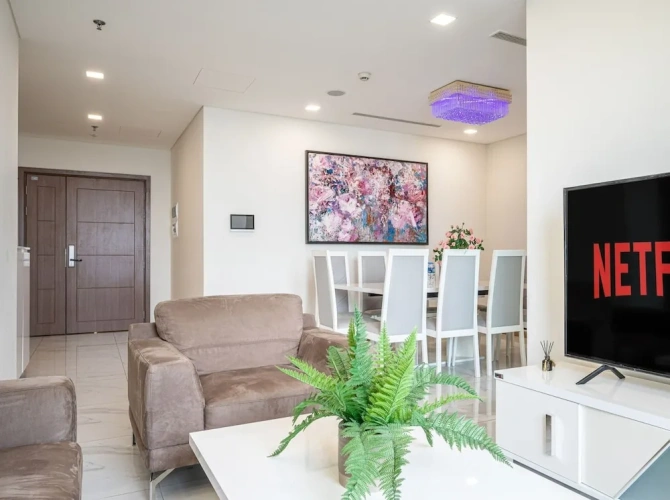 2 Bedrooms Apartment with balcony and with city view