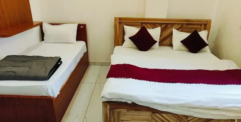 Ram Basant Hotel & Resturant
