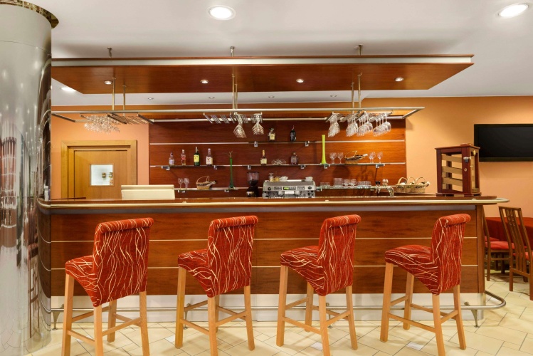 Ramada by Wyndham Airport Prague photo 18