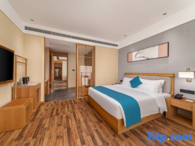 Family Suite with river view