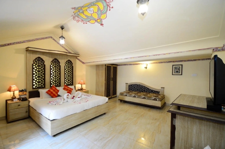 Double Cottage