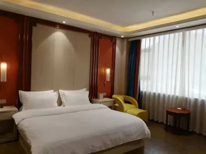 Gongga Hotel(色达贡嘎大酒店)