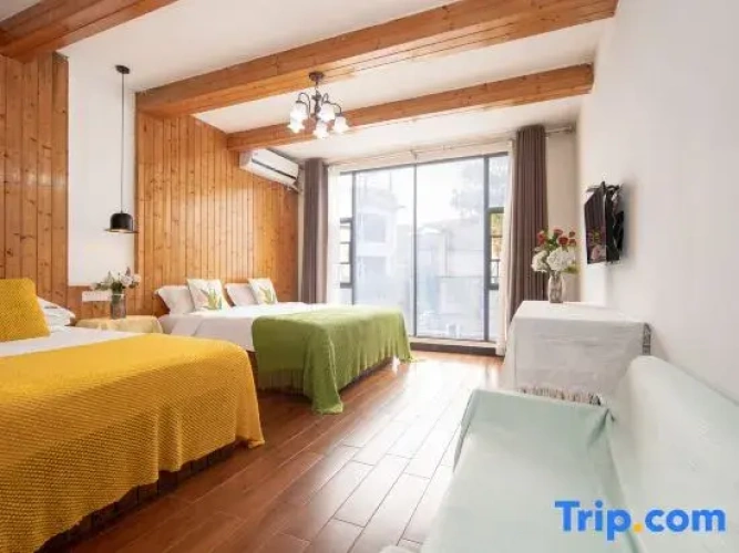 Triple Suite