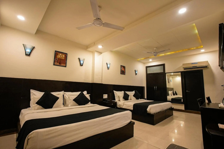 Hotel East Gate