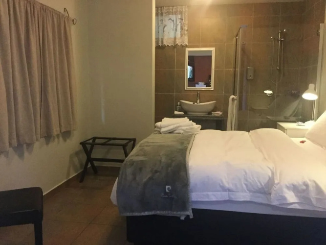 The Travel Inn