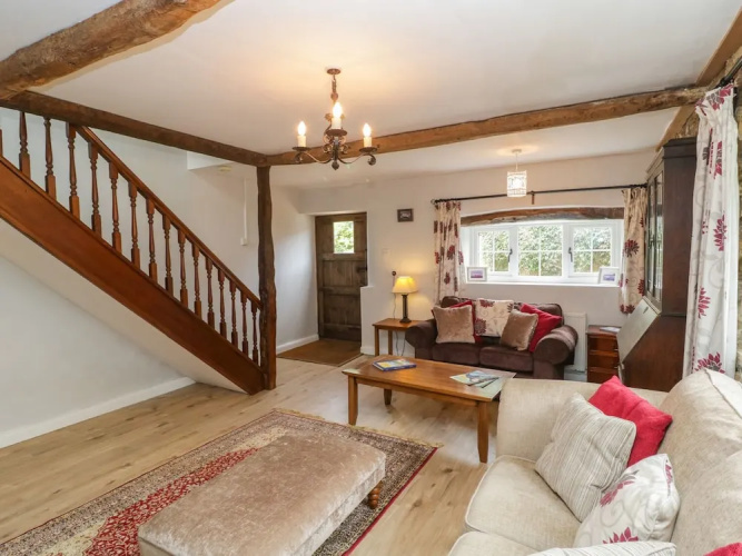 Britannia Cottage