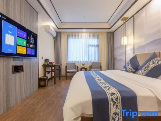 Standard Double room with garden view