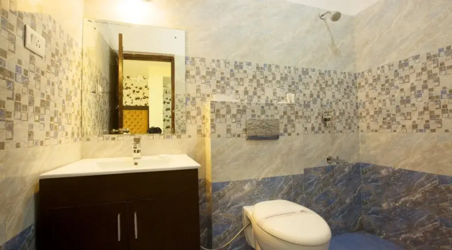 Hotel Vibhav Grand