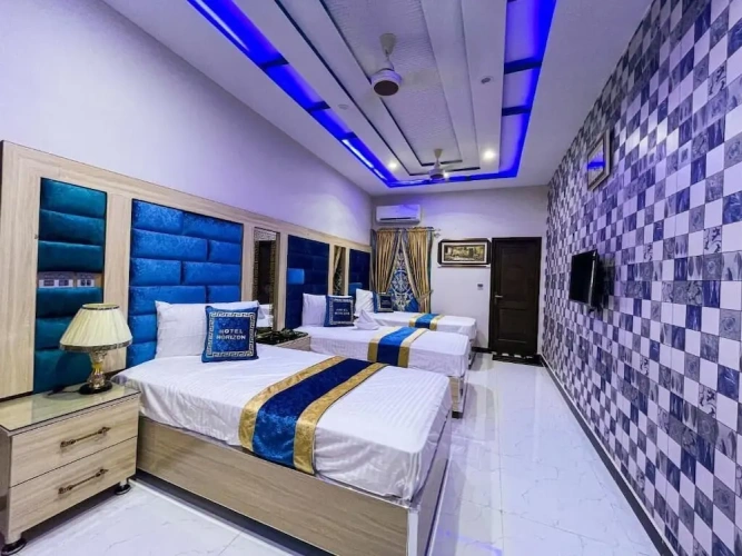 Standard Triple room