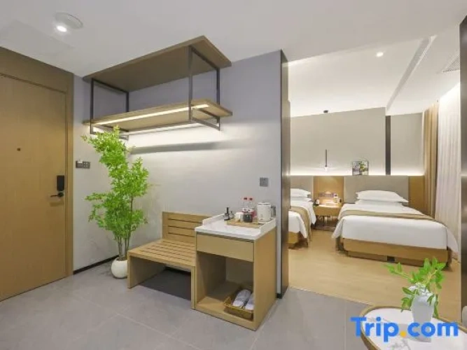 Standard Family room