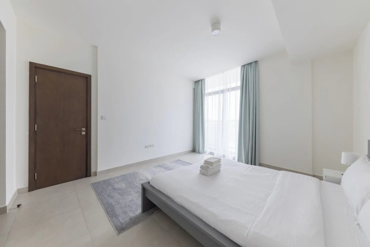 Splendid 1BR in Living Garden