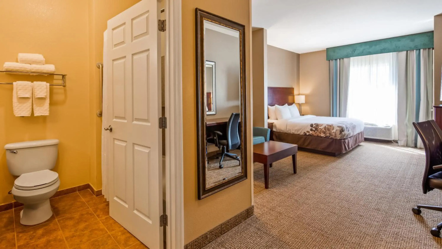 Best Western Dothan Inn & Suites
