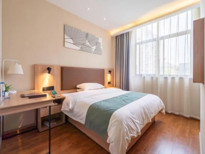 Standard Double room with view