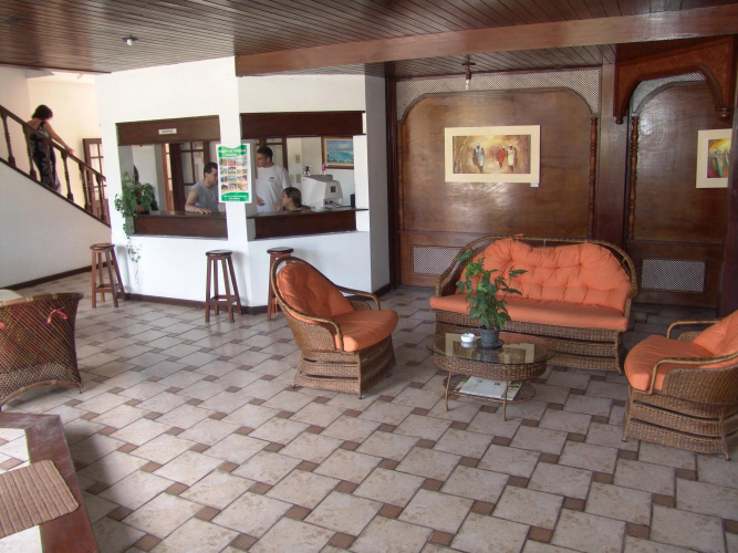 La Alhambra Apart Hotel