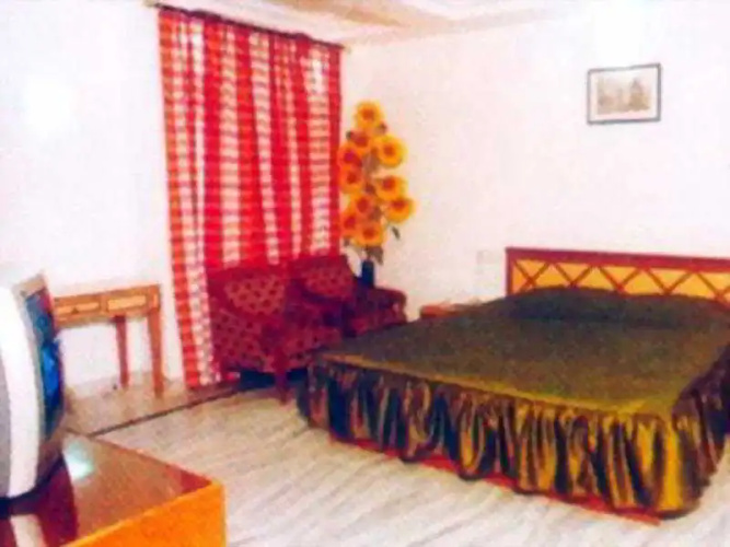 Hotel Metro City