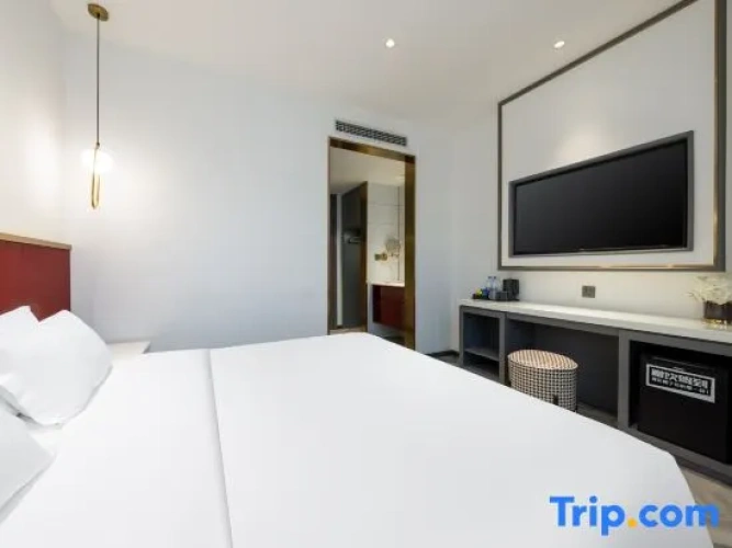 Standard Double room with view
