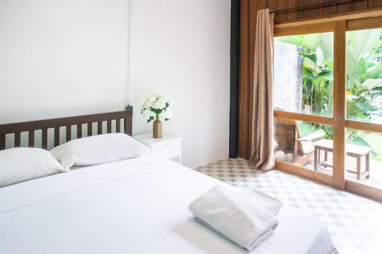 Baan Father Homestay