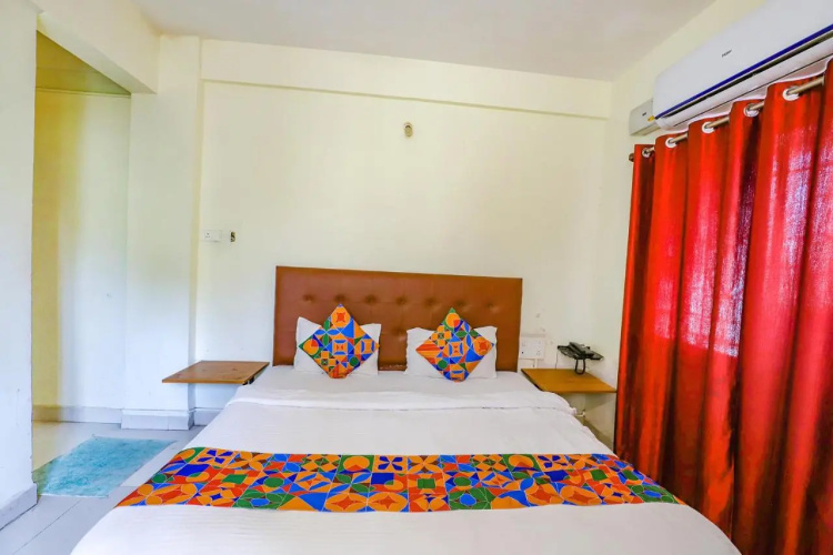 FabExpress Osca Inn