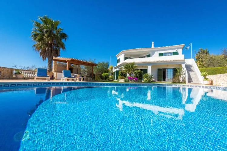 Twin Villa