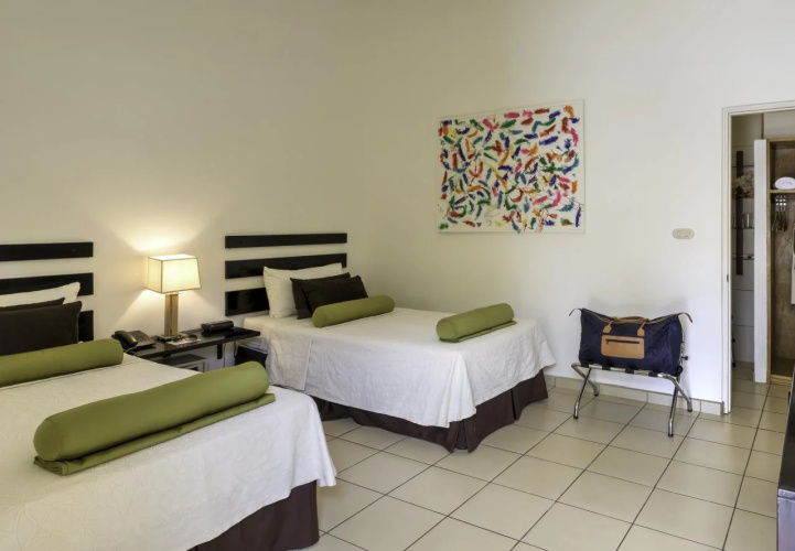Seis Playas Hotel