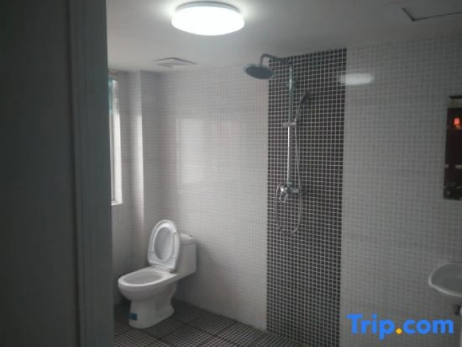 Wen County Jingusui Express Hotel