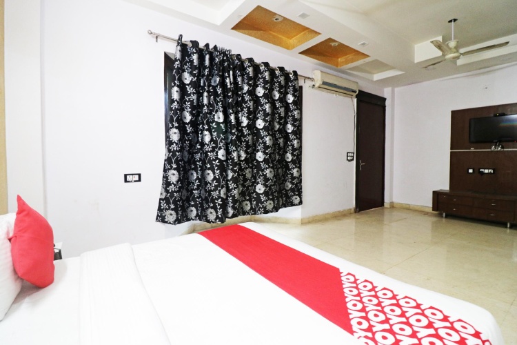 Standard Suite