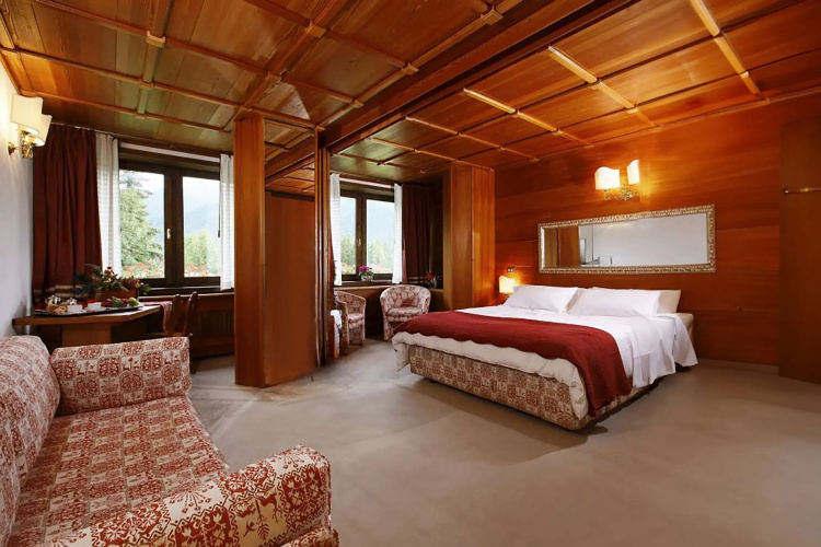 Hotel Mirage