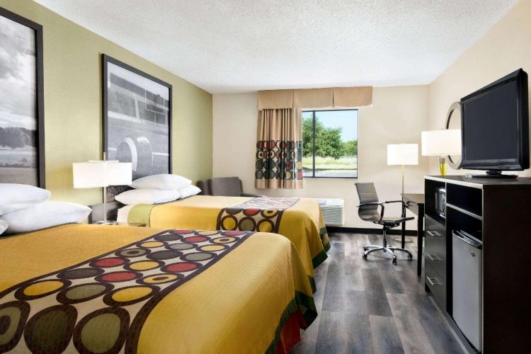 Standard Quadruple room