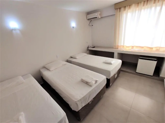 Standard Triple room