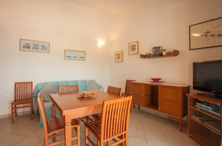 Maestrale Flat