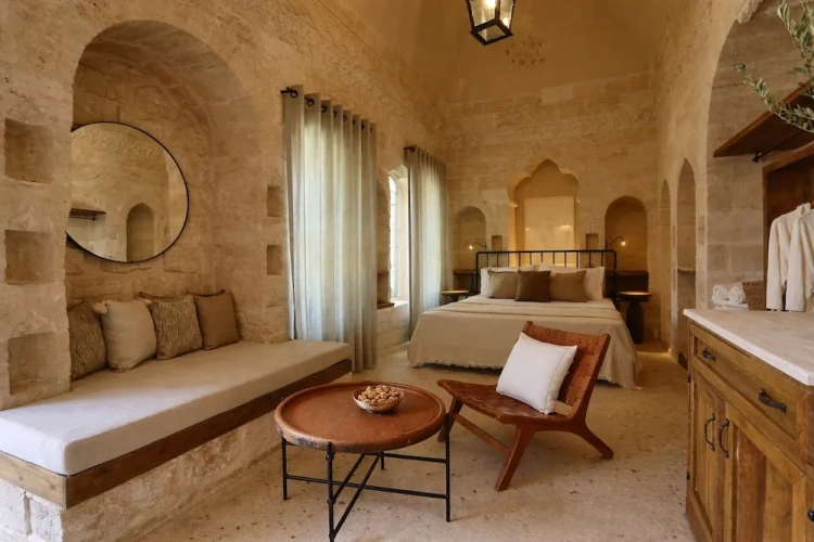 Deluxe Double room with courtyard view
