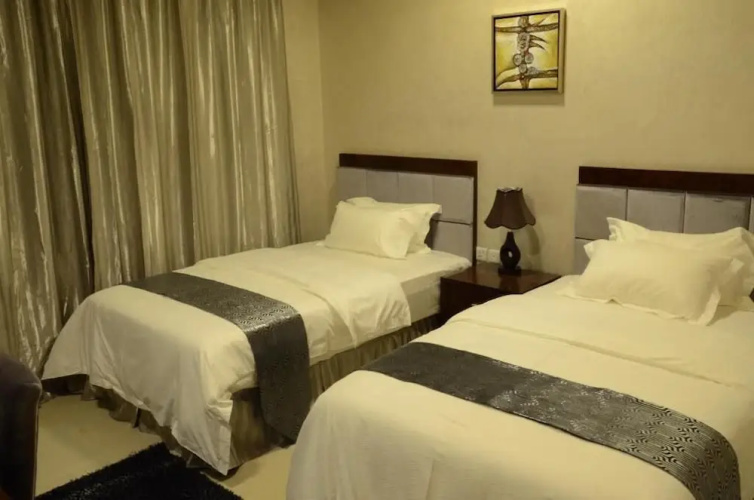Reef Hotel Apartments