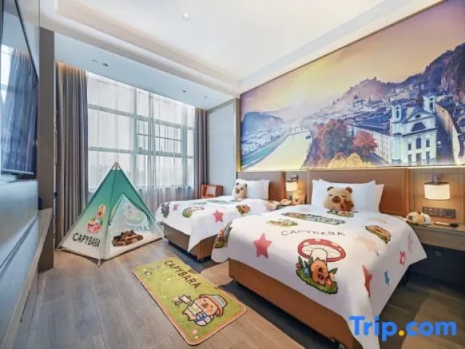 Standard Twin Family room