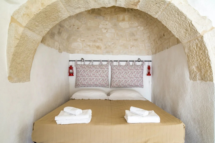 Don Diego, Trulli Villa with pool