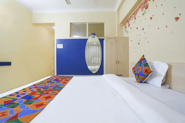 FabHotel de Rajnigandha