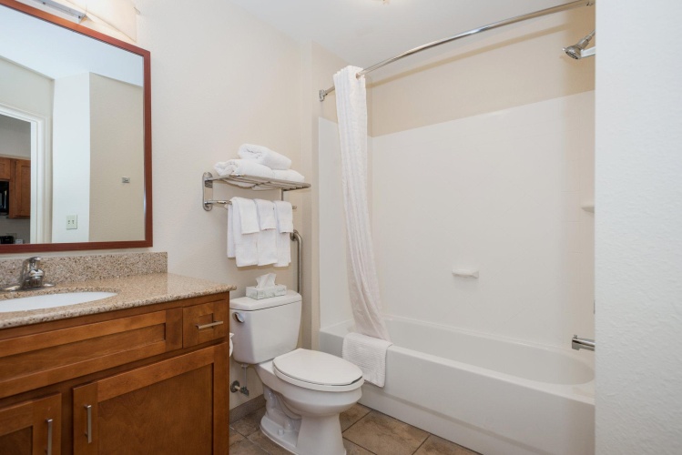 1 Bedroom Double Suite