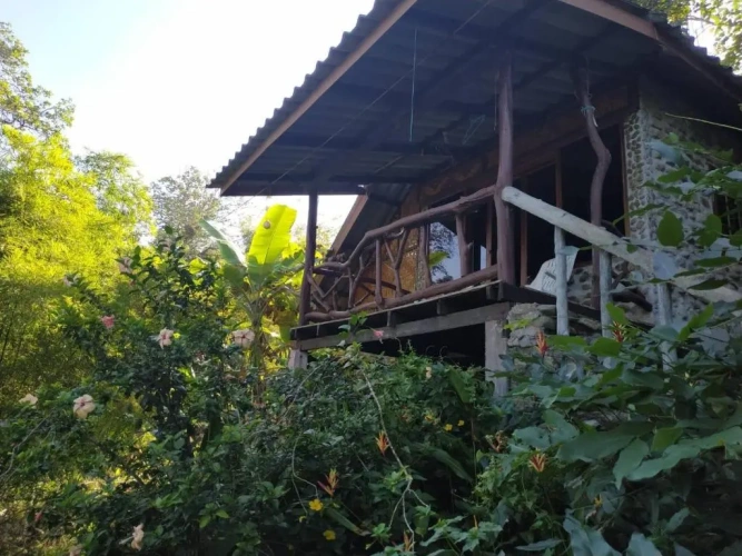 Bungalow with sea view