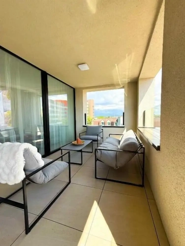 Superior Apartment
