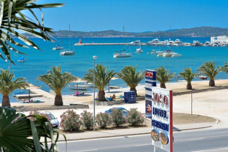 Standard Double room with balcony and with sea view