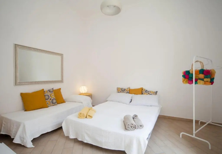 NapoliCentro Suite - Duomo Apartment