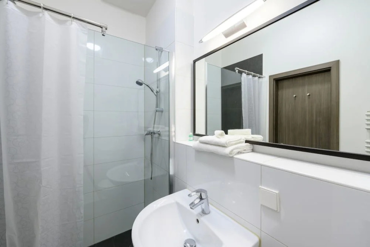 Artrock Downtown Hotel