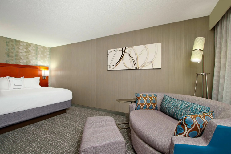 Courtyard by Marriott Oakland Downtown