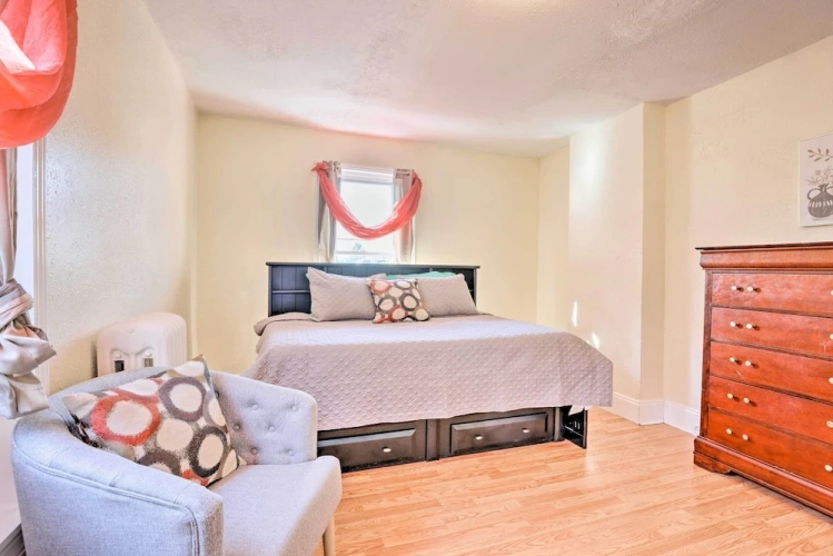 5 Bedrooms Standard room
