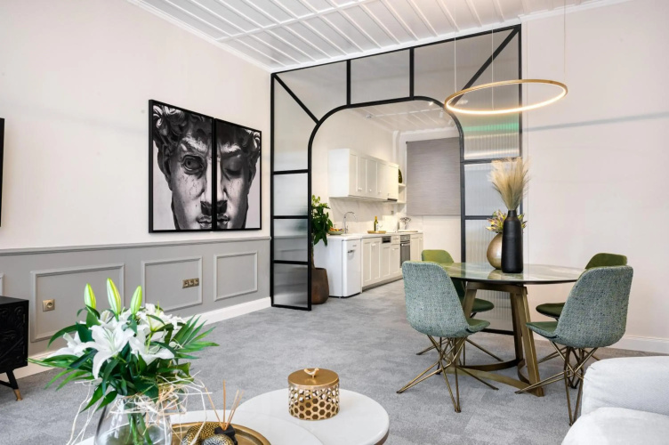 Mavrogenous Luxury Apartments