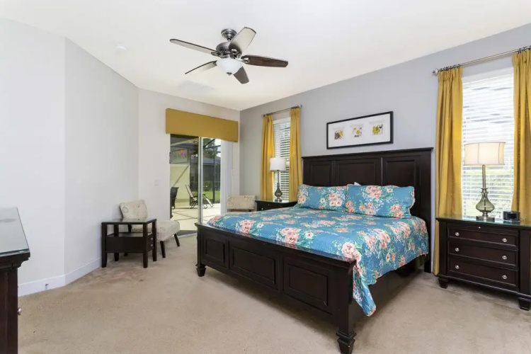 Gorgeous 4Bd with Pool @ 4072 Solterra Resort