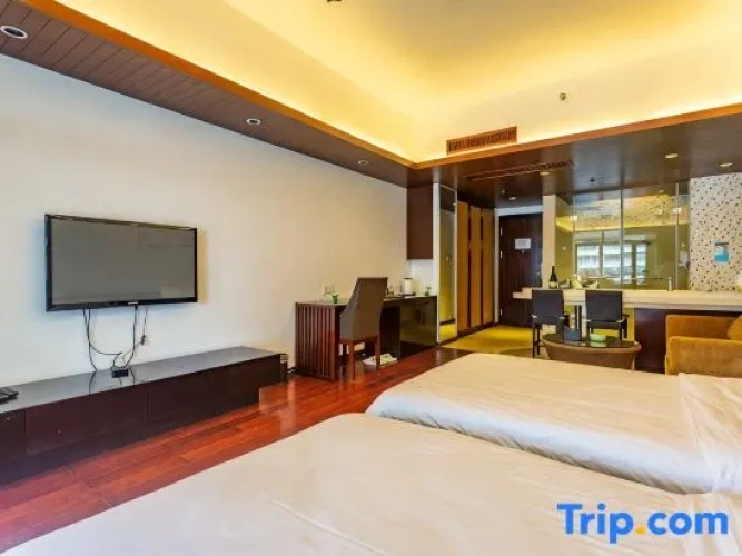 Standard Twin room with balcony and with sea view