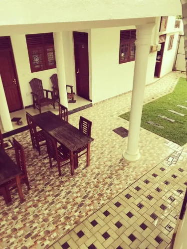 Yoho Sunny Place Guest House