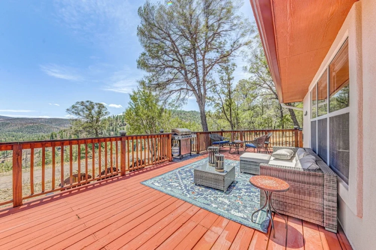 3 Bedrooms Cottage