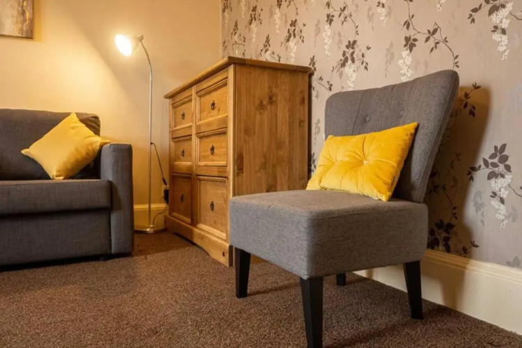 ☆ Central, Spacious Apartment Close to University☆